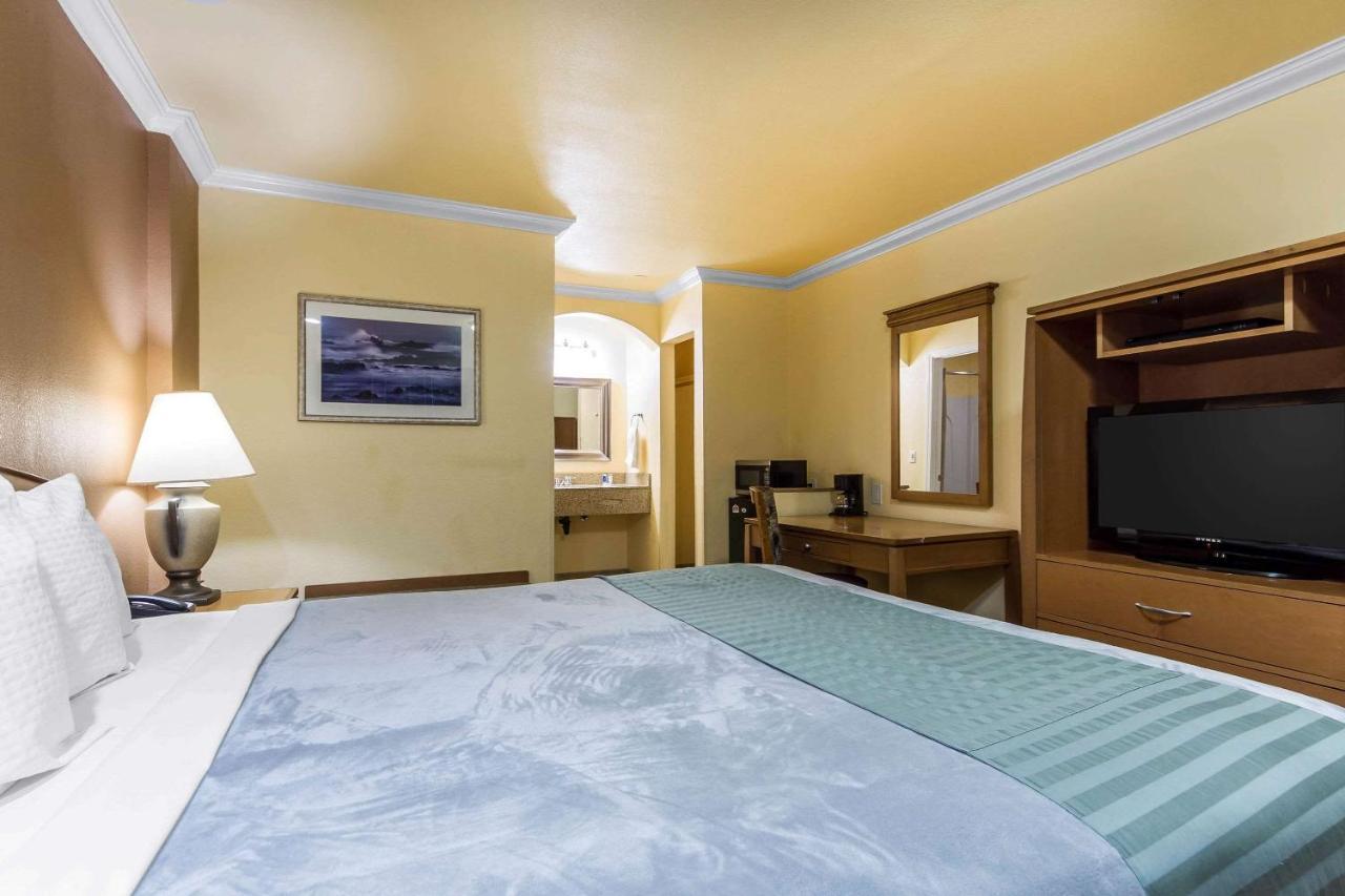Rodeway Inn & Suites Near The Coliseum & Arena Oakland Bagian luar foto